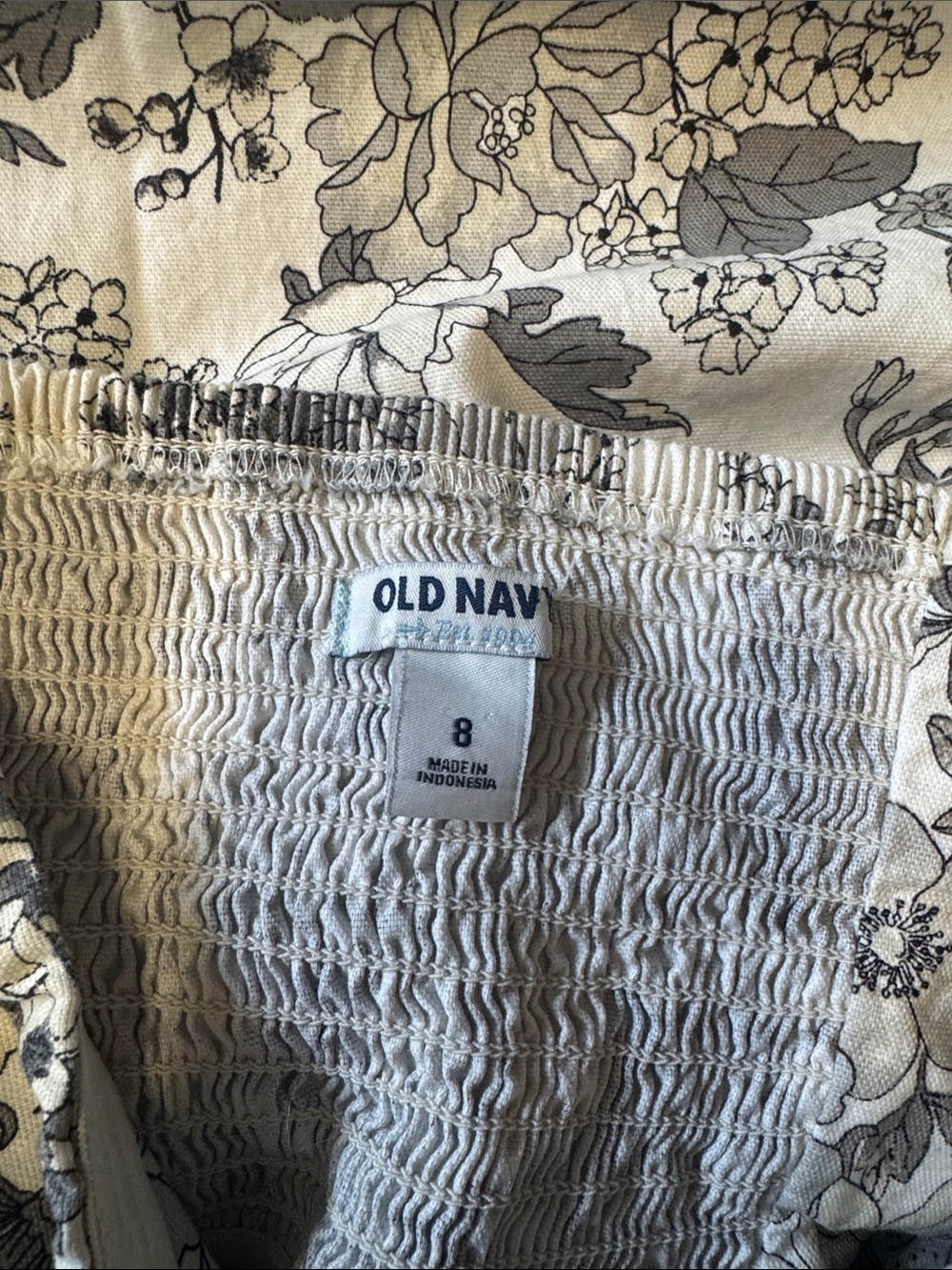 Old Navy Strapless A-Line Skirt — White and Gray Floral - Picture 5 of 7